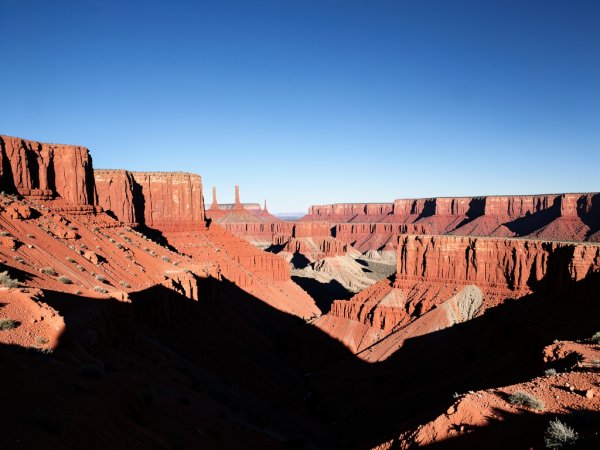 A Guide to Utah’s Best Dinosaur Fossil Sites and Quarries