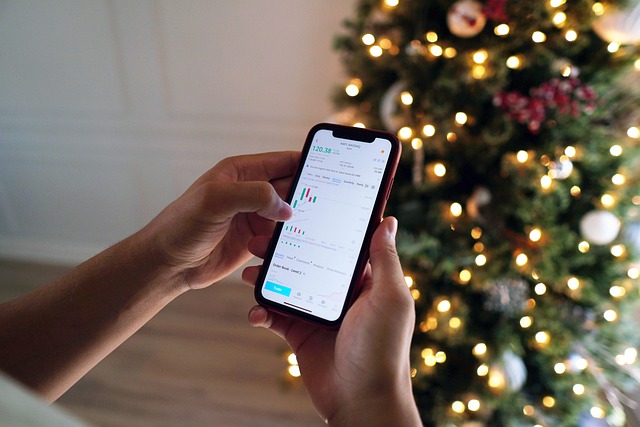 smartphone finance stock trading day trading computer wall street investor money wealth rich trader day trader investing