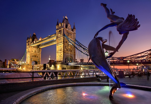 london landmark tower bridge nature architecture england river thames sunset dusk city evening lights twilight united ki