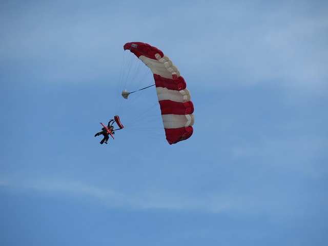 parachute sky diving chatham sky sport nature diving extreme parachuting skydiving skydiver speed flying thrill air fall