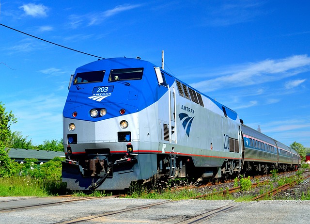 Insider Tactics — Amtrak Acela New York