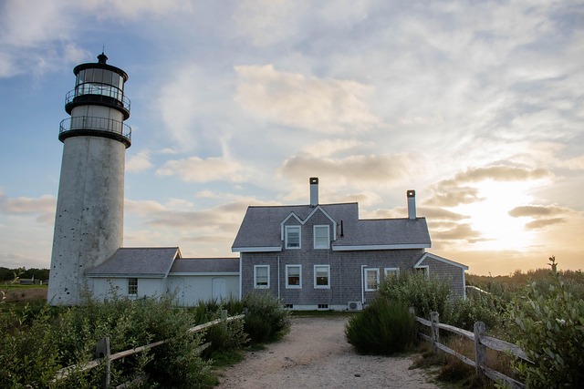 Break-Even: The Flight-vs-Drive Scorecard — Cape Cod by E190 or Car