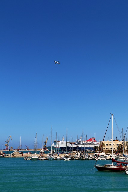 ORD to HER Oct 6-14 for 03 on LOT via Warsaw — Cheap business class flights to Heraklion