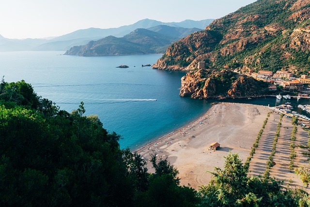 How the 6-Week Corsica Window Works — Corsica 2026 Flights