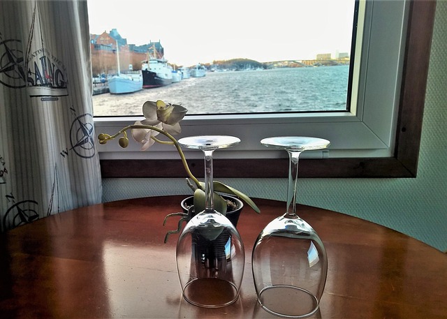 on the ship glasses inside under the roof room window together no one furniture glass architecture hotel guesthouse cast