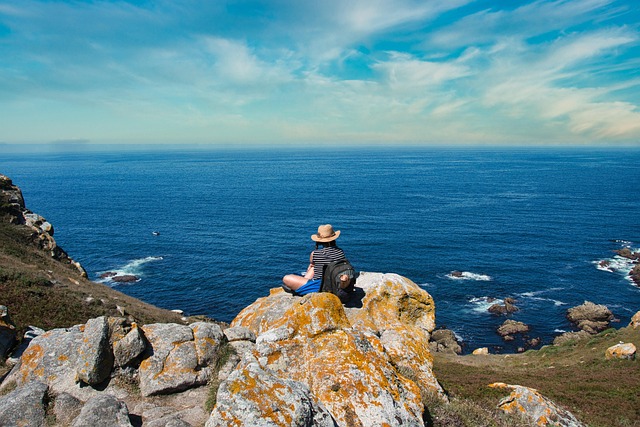 How It Works — Hiker, 61, battles agonizing injury on