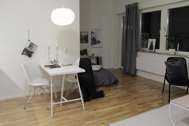 Insider Tactics — Hotel sleep suites vs standard rooms