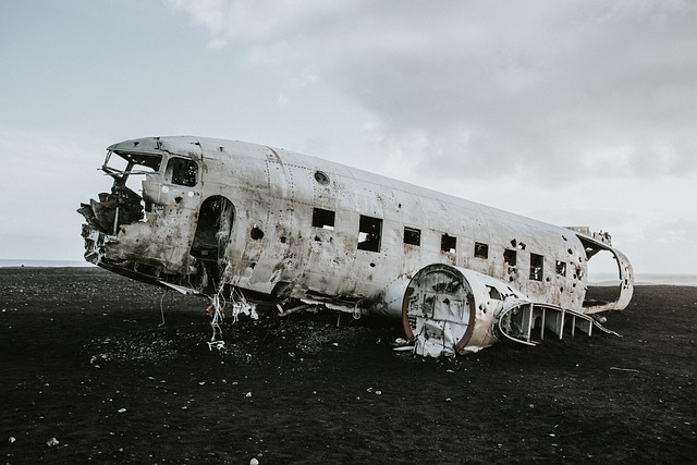 Evidence from regulations and practice — How airlines fly with broken toilets