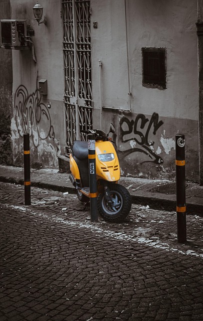 How to price Naples