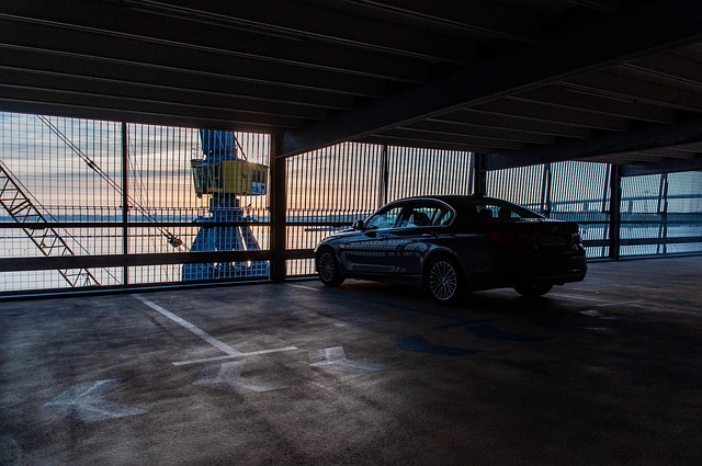Key Factors to Consider — How US customs officers spot nervous