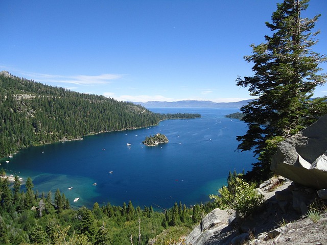 LAX Worked Case — Lake Tahoe 2026 airfare