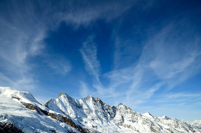 alps saas fee alphubel mountain täschhorn dom lenzspitze blue sky nature switzerland sunny snow winter landscape sky blu
