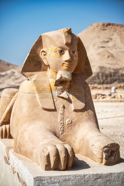 Book at Opening vs Wait: Head-to-Head — Luxor 2027 business class awards