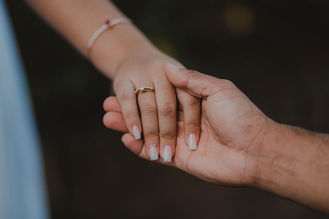 hand romantic love holding union alliances