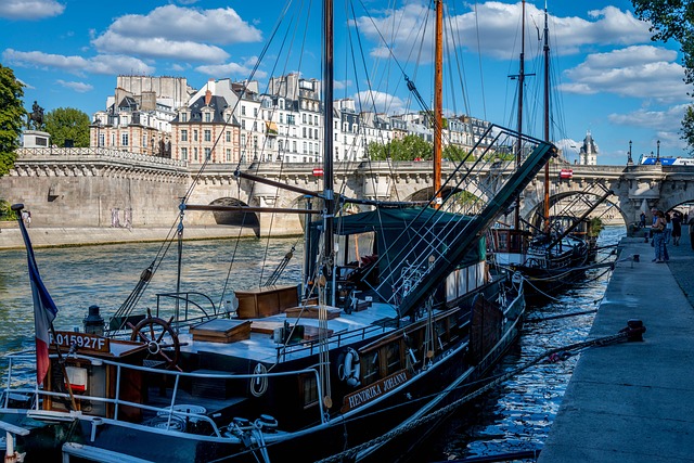 paris seine barges new bridge