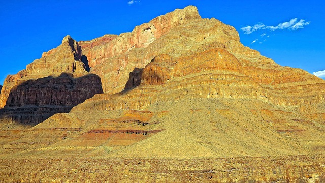 PHX vs FLG vs LAS — Phoenix Grand Canyon Flights
