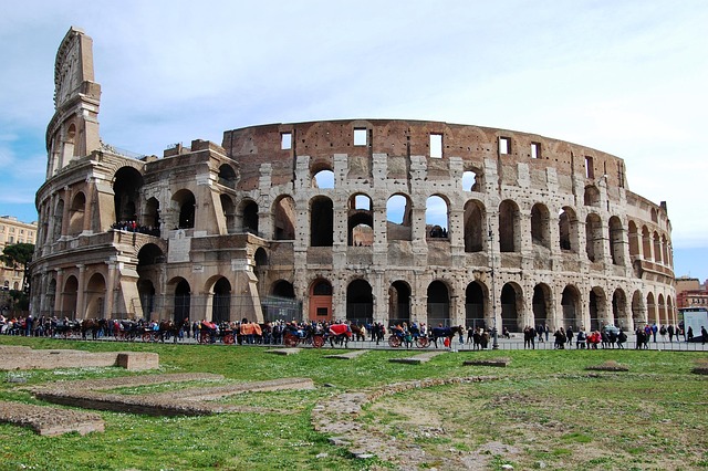 Apartment vs hotel: 5-night cost comparison — Rome Tourist Tax 2026