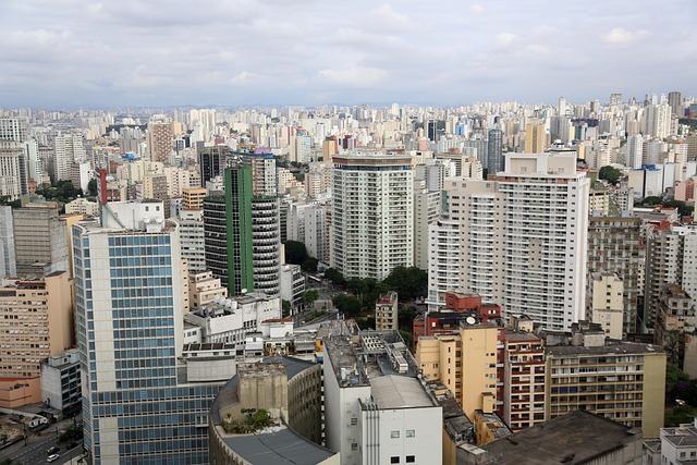 Cash vs Miles Scorecard — Sao Paulo to Miami Business Class