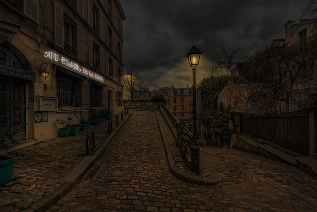 Worked Example: Run the Numbers — Sub-0 Paris Mistake Fares