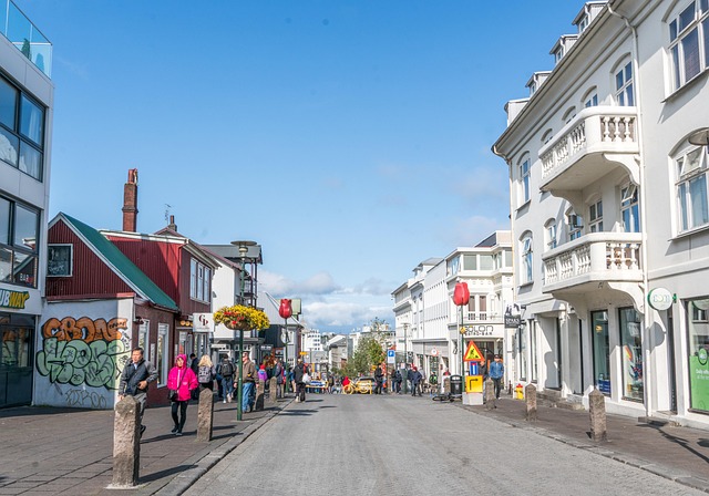Key Factors to Consider — U.S. to Reykjavik Flights
