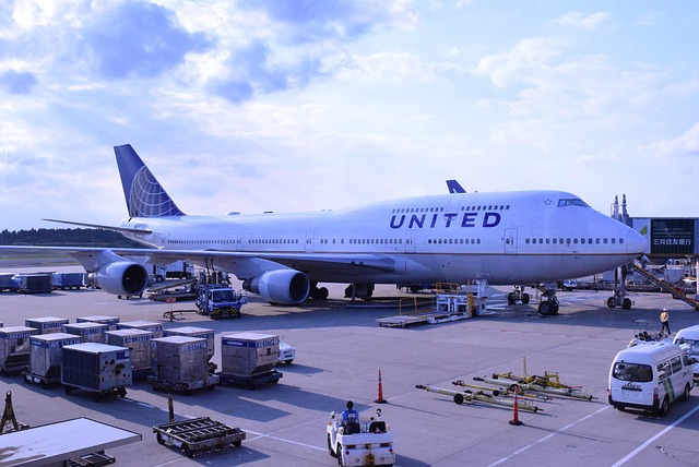How It Works — United Airlines Unveils Flight Expansion at