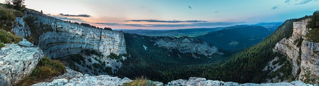 Common Mistakes — Vacation paradise under attack as officials