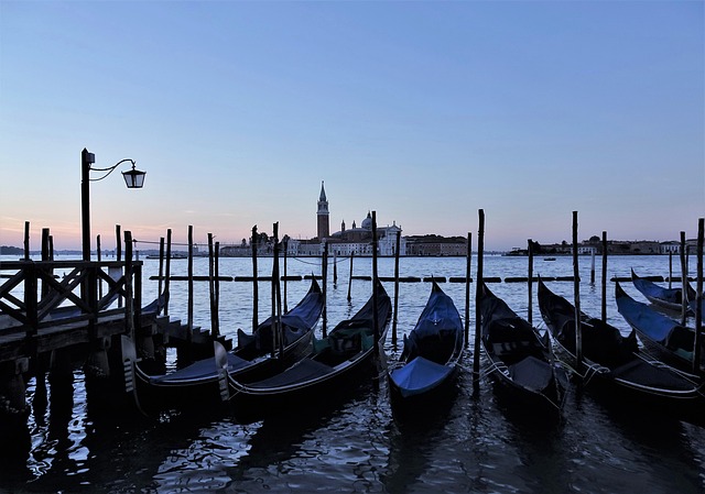 Base-Camp Table — Venice Film Festival 2026