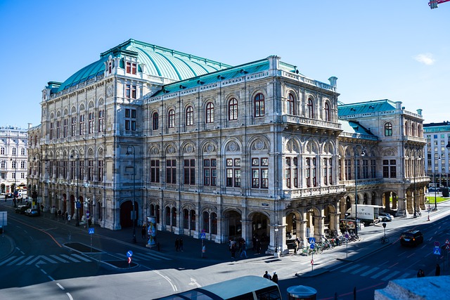 Insider Tactics — Vienna Ball Season 2026