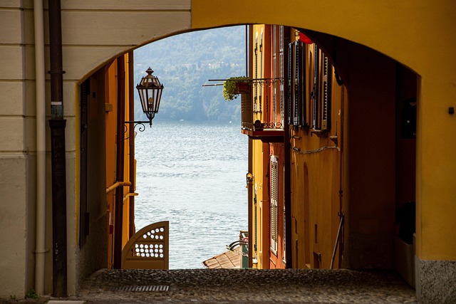 house building alleyway corridor nature lake lantern lamp frame Italy Varenna Lombardia