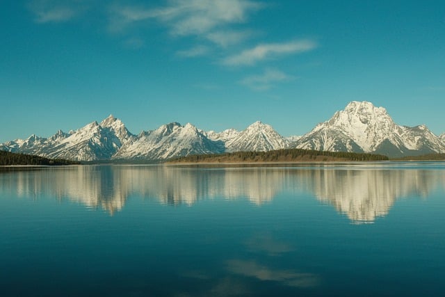 tetons wyoming reflections morning nature jackson lake lake water calm serene landscape mountains grand teton national p