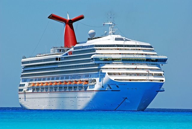 Decoupling Flights and Pre-Cruise Stays