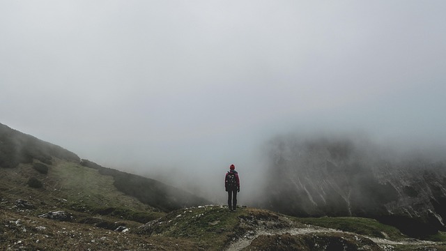 backpacker, mountains, fog, highlands, mountainous, nature, mountain landscape, trail, trek, trekking, backpacking, hiking, alone, solitary, solitude, adventure, cold, foggy, hiker, man, mist, misty
