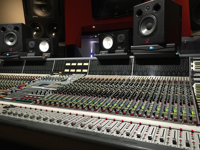 Which common mistakes should you avoid when creating your intro beat