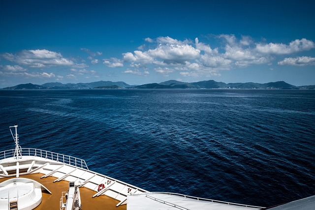 cruise, ship, travel, ocean, boat, water, nature, nautical, sky, blue, sea, maritime, horizon, cruising, blue sky