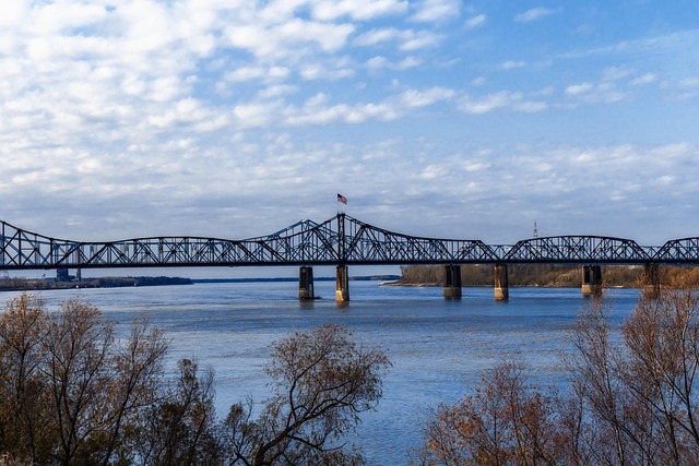 mississippi river, bridge, american flag, river, mississippi river, mississippi river, mississippi river, mississippi river, mississippi river