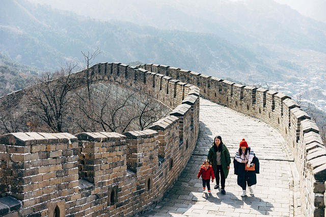Key etiquette tips for dining in China