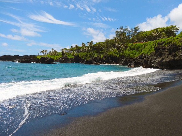 Protect Your Maui Deal from Cancellations and Fees